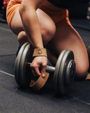 Load image into Gallery viewer, Leather Lifting Straps