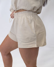 Load image into Gallery viewer, Bloom Short - Soft Lemon
